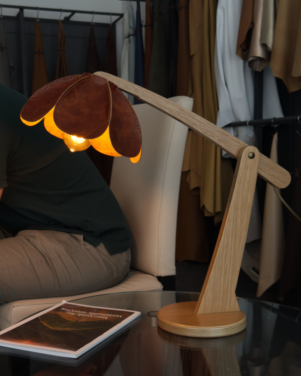 Candeeiros em Couro: Quando a Iluminação se Torna Arte